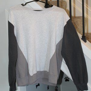 Abercrombie and Fitch Colorblock Crewneck Sweatshirt Size Medium